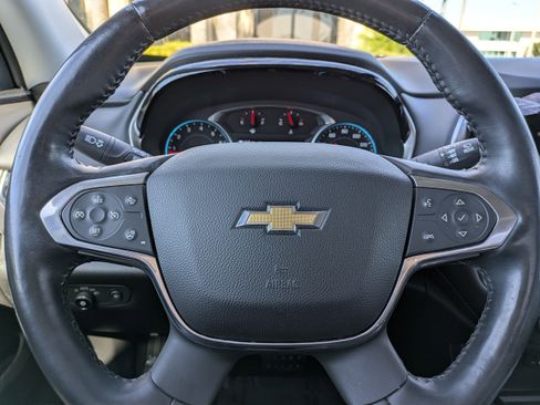 Used 2018 Chevrolet Traverse Premier w/ Driver Confidence II Package image 25