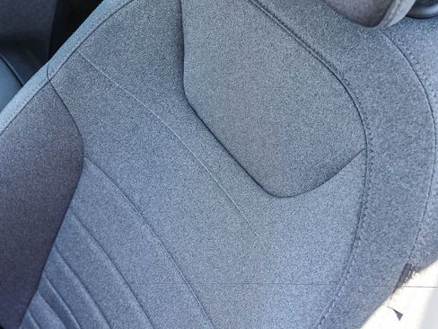 Used 2025 Kia K4 EX FWD image 35