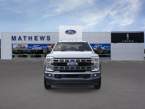 New 2026 Ford F450 XL w/ XL Chrome Package AWD/4WD image 6