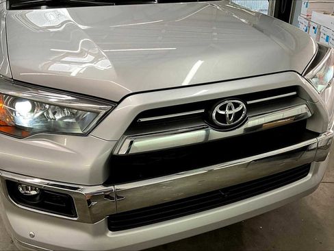 Used 2023 Toyota 4Runner Limited image 33