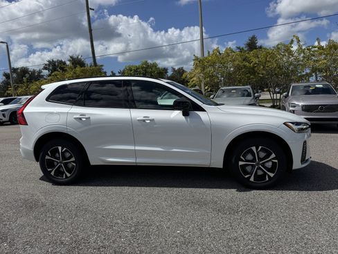 New 2026 Volvo XC60 B5 Core w/ Protection Package image 2