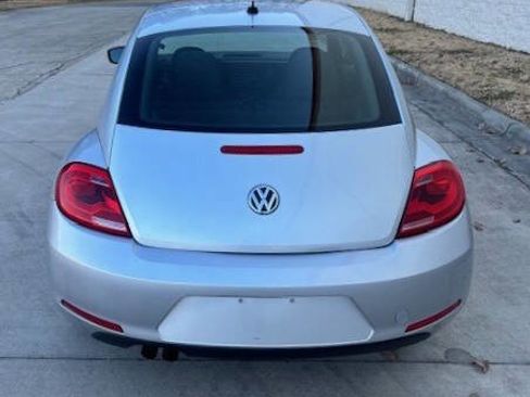 Used 2012 Volkswagen Beetle 2.5 image 12