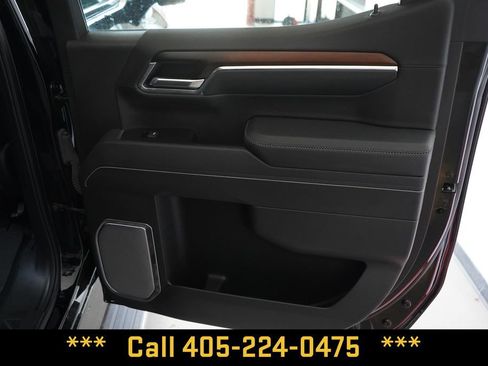 Used 2025 GMC Sierra 1500 Denali w/ Denali Reserve Package AWD/4WD image 29