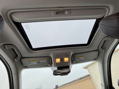 Used 2025 MAZDA CX-5 AWD 2.5 S w/ Preferred Package image 29