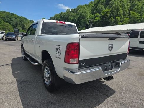 Used 2017 RAM 2500 SLT AWD/4WD image 4