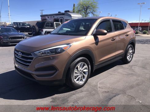 Used 2016 Hyundai Tucson SE image 4