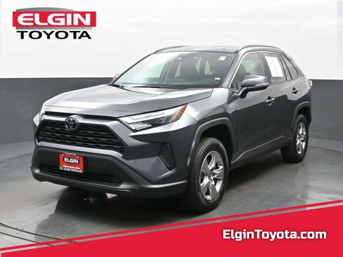 Used 2025 Toyota RAV4 XLE AWD/4WD image 1