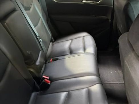 Used 2017 Cadillac XT5 Luxury w/ Driver Awareness Package FWD image 5