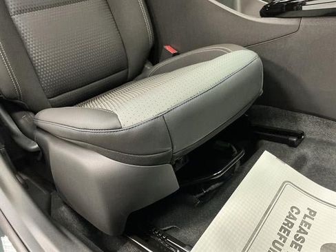 New 2026 Chevrolet Trax LT w/ Driver Confidence Package FWD image 33