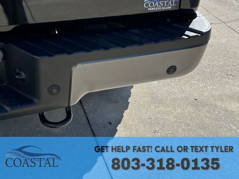 Used 2014 Ford F150 Raptor w/ Equipment Group 801A Luxury image 31