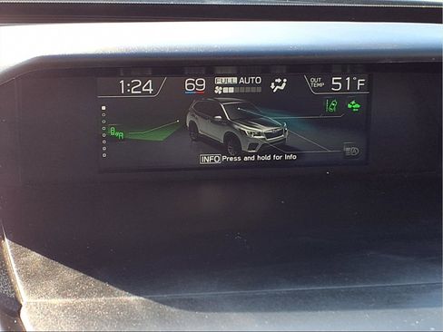 Used 2024 Subaru Forester Premium image 20