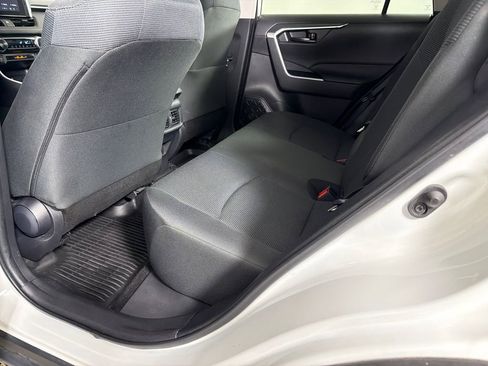 Used 2023 Toyota RAV4 LE AWD/4WD image 20