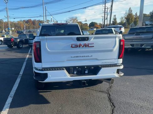 New 2026 GMC Sierra 2500 Denali w/ Denali Reserve Package image 28