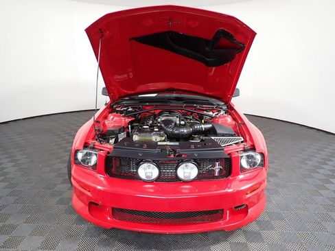 Used 2006 Ford Mustang GT Premium RWD image 34