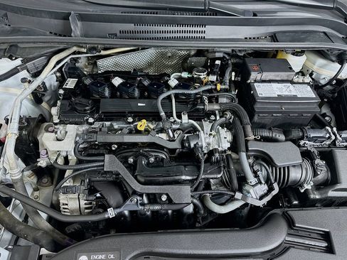 Used 2024 Toyota Corolla LE image 29