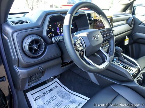 New 2026 Chevrolet Colorado Trail Boss w/ Midnight Edition AWD/4WD image 11