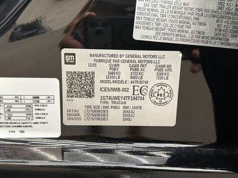 Used 2026 GMC Sierra 3500 Denali w/ Denali Reserve Package AWD/4WD image 48