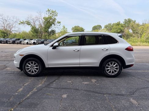Used 2012 Porsche Cayenne AWD/4WD image 4