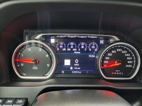 Used 2022 Chevrolet Silverado 3500 High Country image 10