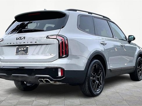 Certified 2025 Kia Telluride SX Prestige X-Line image 2