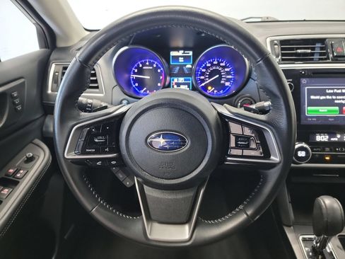 Used 2018 Subaru Outback 3.6R Limited AWD/4WD image 17