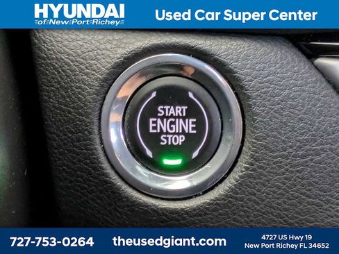 Used 2024 Cadillac XT4 Premium Luxury FWD image 41