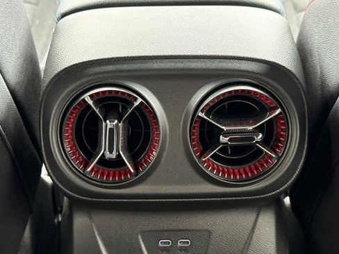 Used 2025 Chevrolet Blazer EV RS AWD/4WD image 20