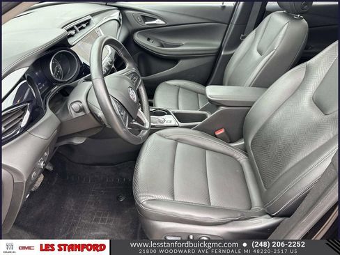 Used 2023 Buick Encore GX Essence w/ Experience Buick Package AWD/4WD image 21
