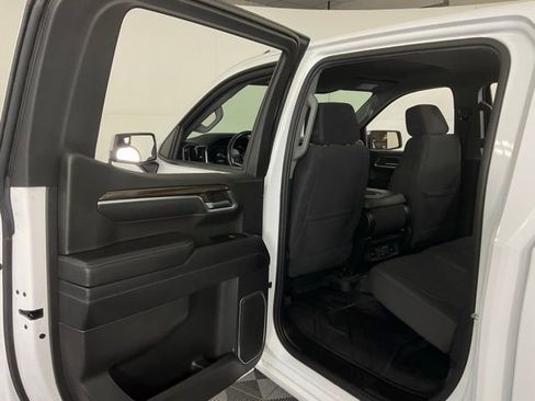 Used 2022 Chevrolet Silverado 1500 LT image 34