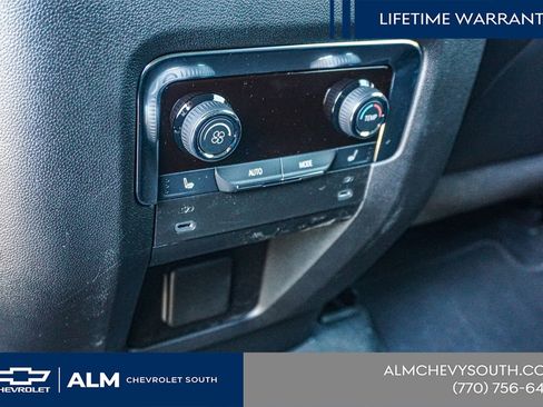New 2025 Chevrolet Suburban Premier w/ Sun And Tow Package AWD/4WD image 60