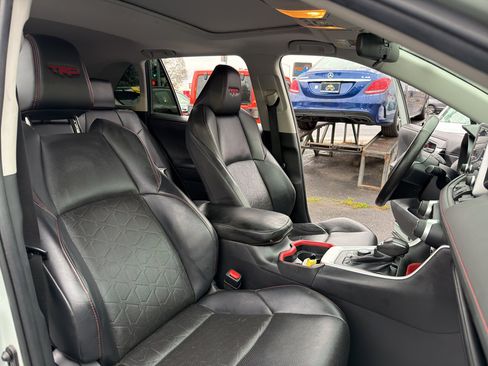 Used 2020 Toyota RAV4 TRD Off-Road image 16