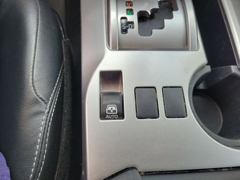 Used 2022 Toyota 4Runner Limited image 28