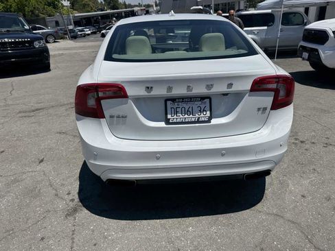 Used 2015 Volvo S60 T5 Premier image 5