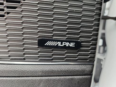 Used 2022 Jeep Grand Cherokee Summit w/ Adv Protech Group IV image 31