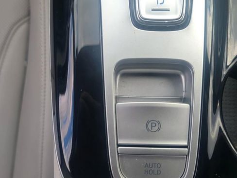 Used 2022 Hyundai Tucson Limited image 25