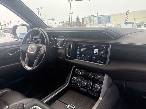 Used 2021 GMC Yukon Denali w/ Advanced Technology Package image 43