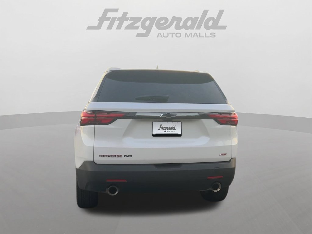Used 2023 Chevrolet Traverse RS AWD/4WD image 7