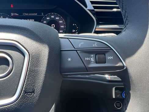 Certified 2025 Audi Q3 2.0T Premium AWD/4WD image 20