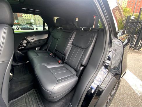 Certified 2024 Land Rover Range Rover Sport SE AWD/4WD image 20