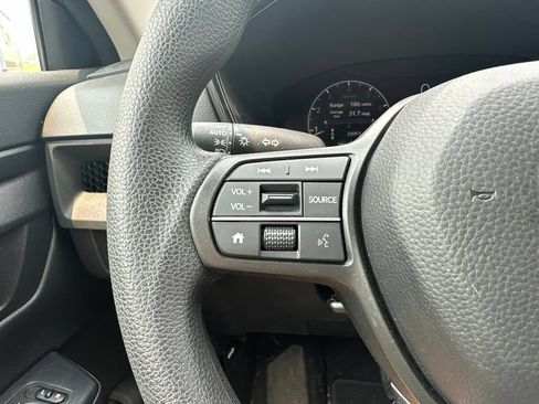 Used 2025 Honda CR-V LX image 20