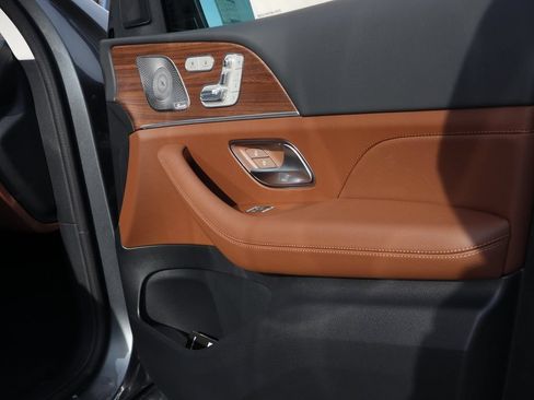 Used 2026 Mercedes-Benz GLE 350 4MATIC image 14