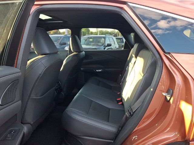 Used 2025 Lexus RX 350h w/ Accessory Package AWD/4WD image 10