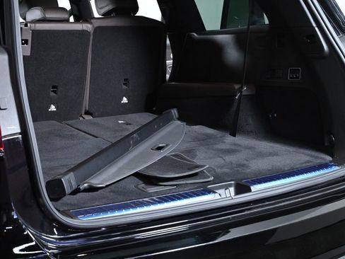 Used 2022 Mercedes-Benz GLS 450 4MATIC image 37