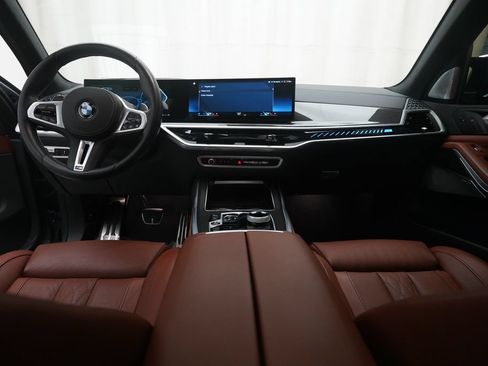 Used 2023 BMW X7 M60i w/ Executive Package AWD/4WD image 5