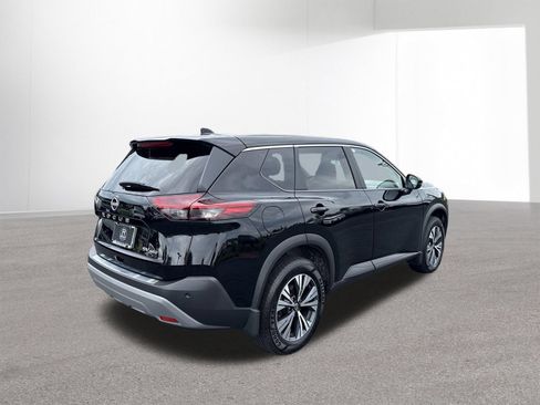 Used 2023 Nissan Rogue SV AWD/4WD image 8