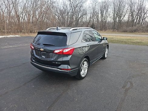 Used 2018 Chevrolet Equinox Premier image 7