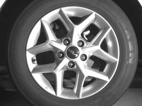 Used 2025 Kia Soul LX w/ LX Technology Package FWD image 14
