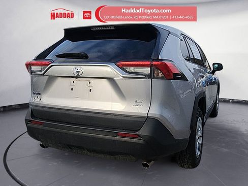 Certified 2022 Toyota RAV4 LE image 5