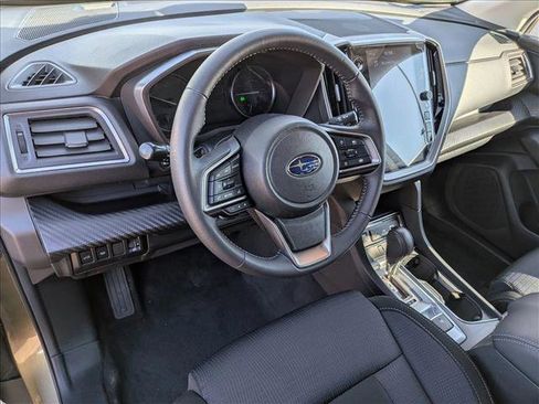 Used 2024 Subaru Ascent Premium w/ Convenience Package image 10