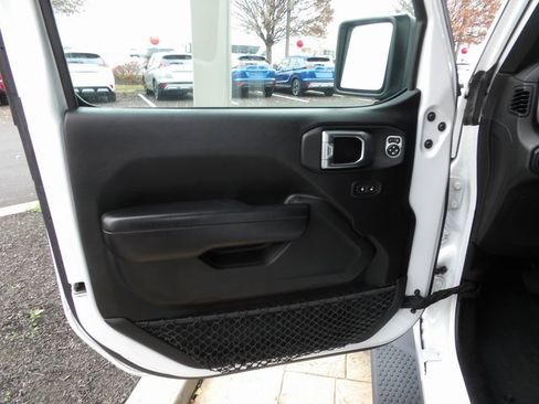 Used 2020 Jeep Wrangler Unlimited Freedom Edition image 20